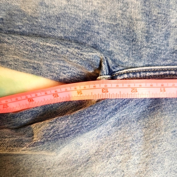 ⭐️⭐️ Liverpool Hannah Hi-Rise Kick Flare Size 8/29 - Picture 7 of 12